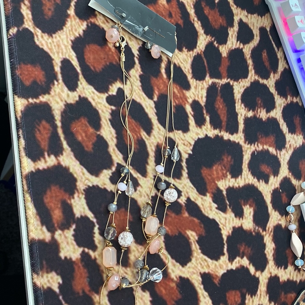 Cute Spring Jewelry set - Picture 2 of 4